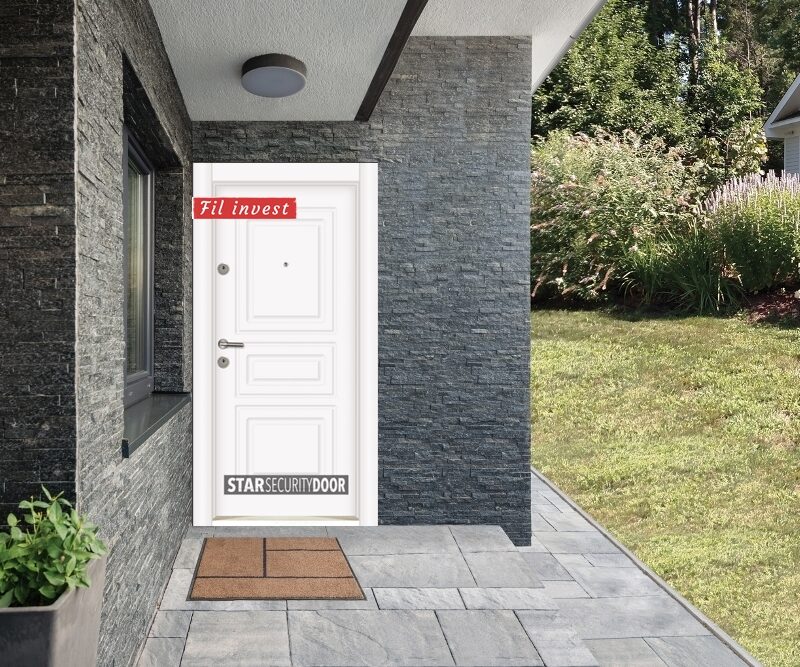 Врата Star Security Door серия Outdoor модел LP12 Бяла