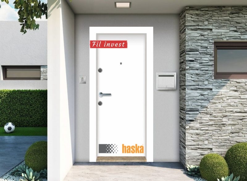 Входна врата Haska серия Outdoor модел Композит Бяла
