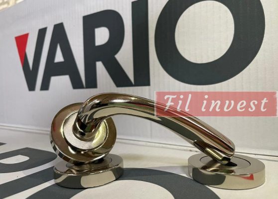 дръжка за врати Variodor модел Vario хром с кръгли розетки
