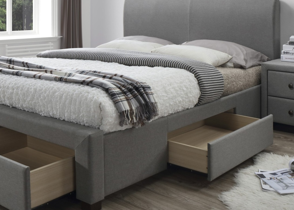 Alternative view of Тапицирано легло Modena 160